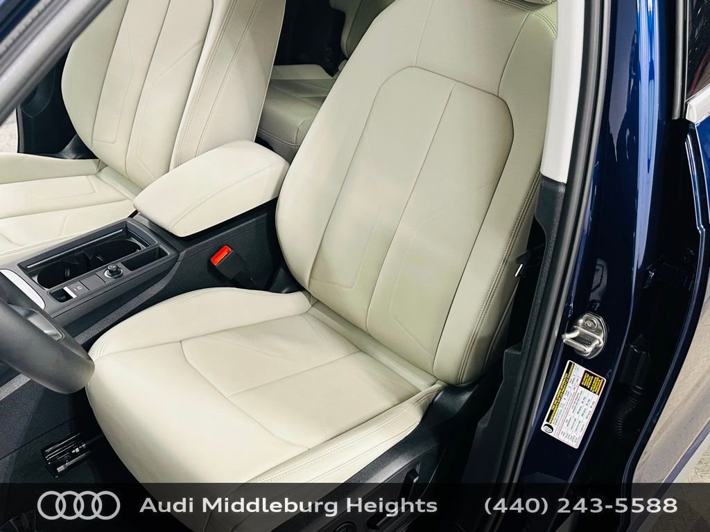 Certified 2025 Audi Q3 2.0T Premium w/ Convenience Package image 27