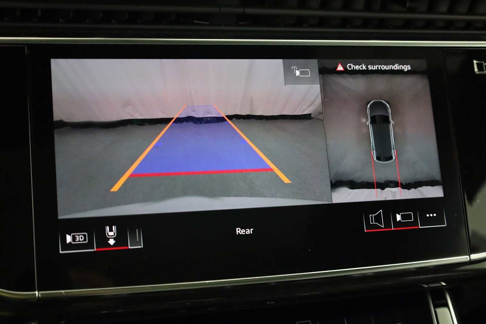 New 2026 Audi Q8 Premium Plus image 32