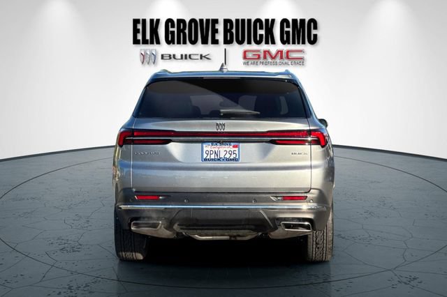 Used 2025 Buick Enclave Preferred FWD image 5