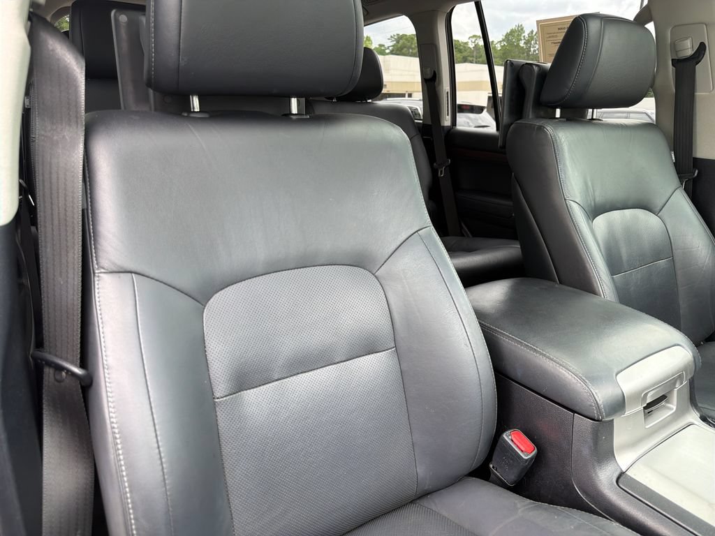 Used 2018 Toyota Land Cruiser AWD/4WD image 44