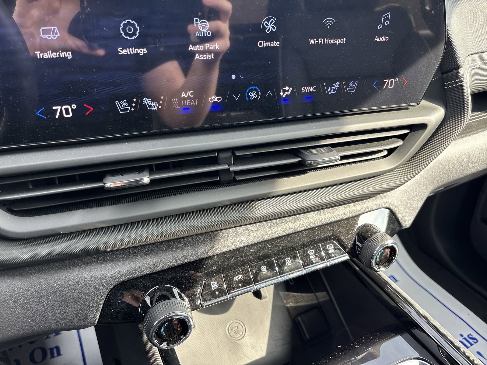 New 2026 Chevrolet Silverado EV LT w/ Premium Package image 22