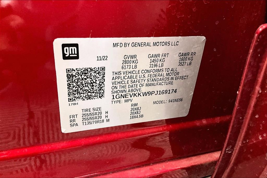 Used 2023 Chevrolet Traverse Premier AWD/4WD image 32