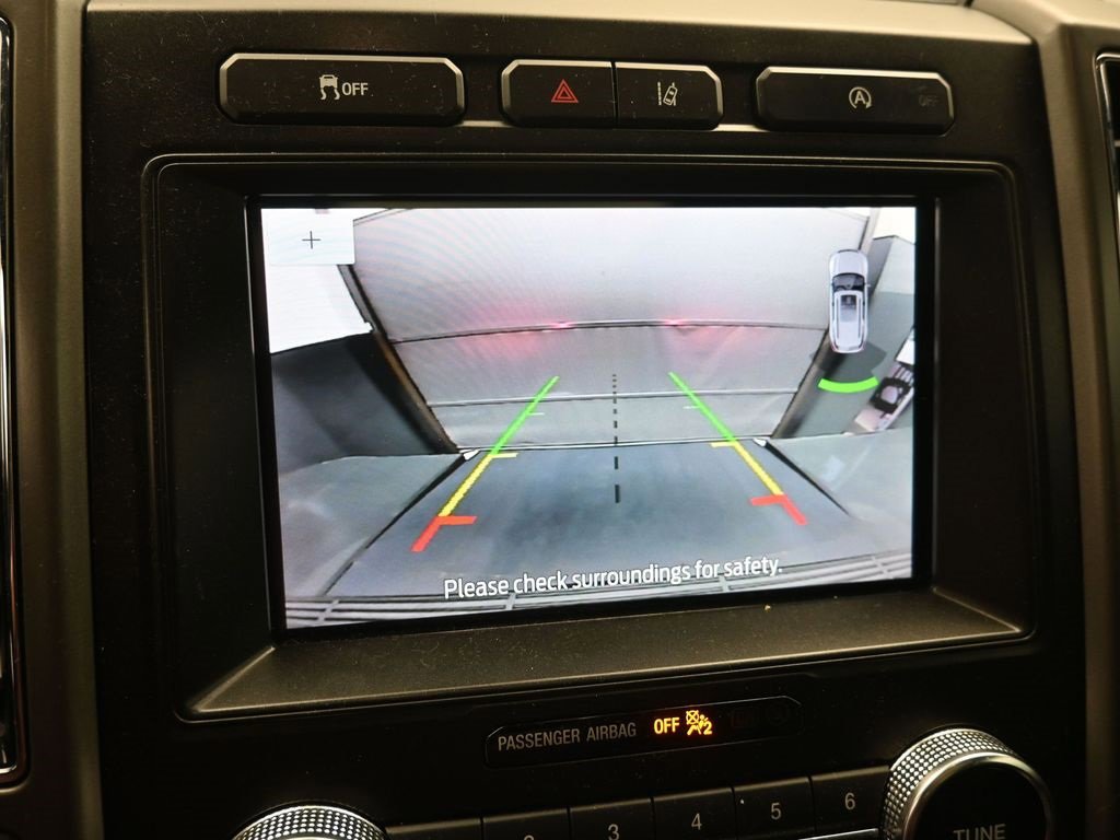 Used 2020 Ford Expedition Max XLT w/ Equipment Group 202A image 4