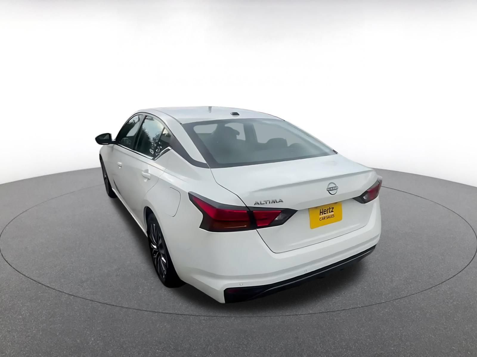 Used 2026 Nissan Altima 2.5 SV FWD image 10