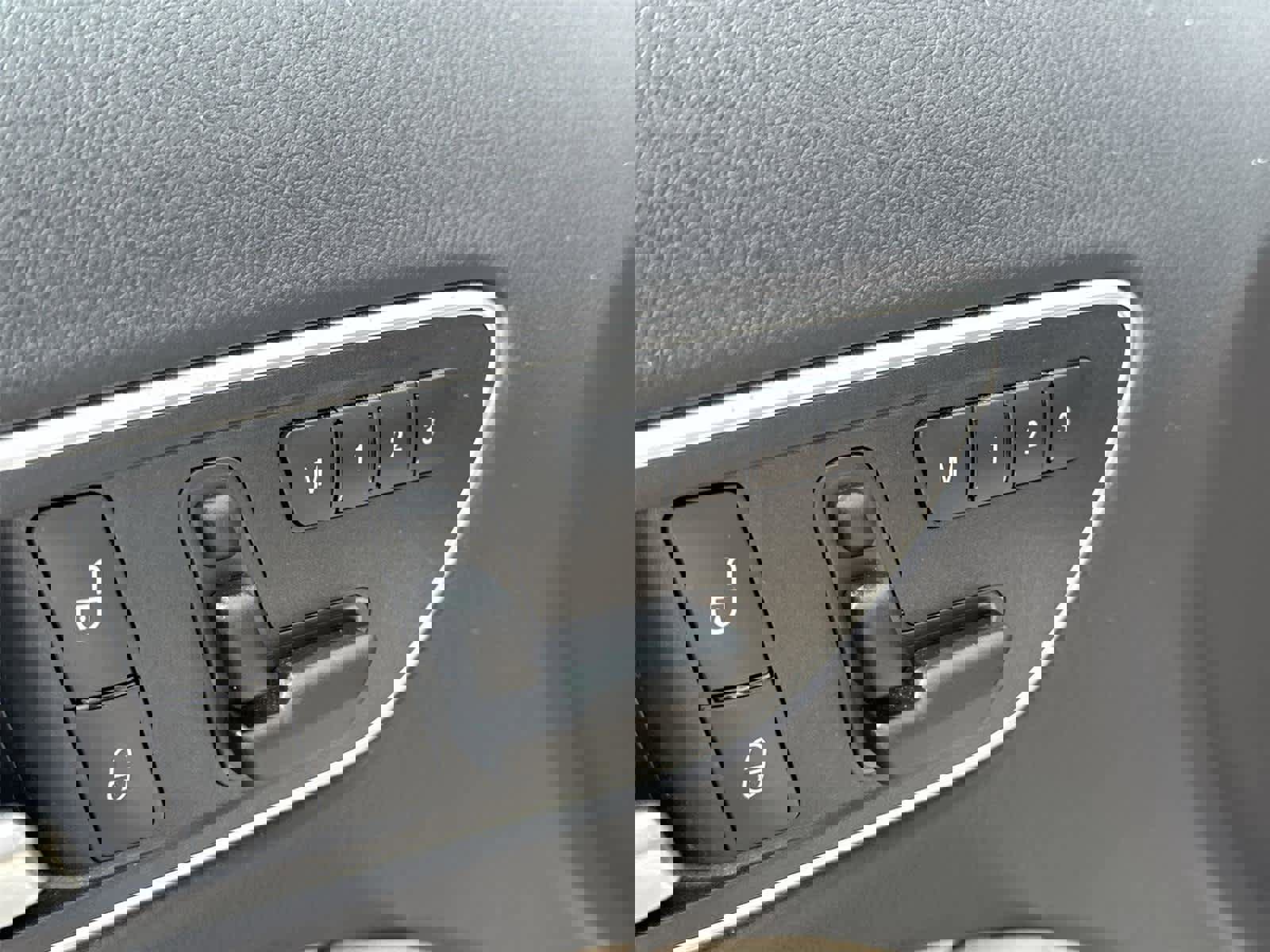 Used 2017 Mercedes-Benz GLA 250 4MATIC image 14