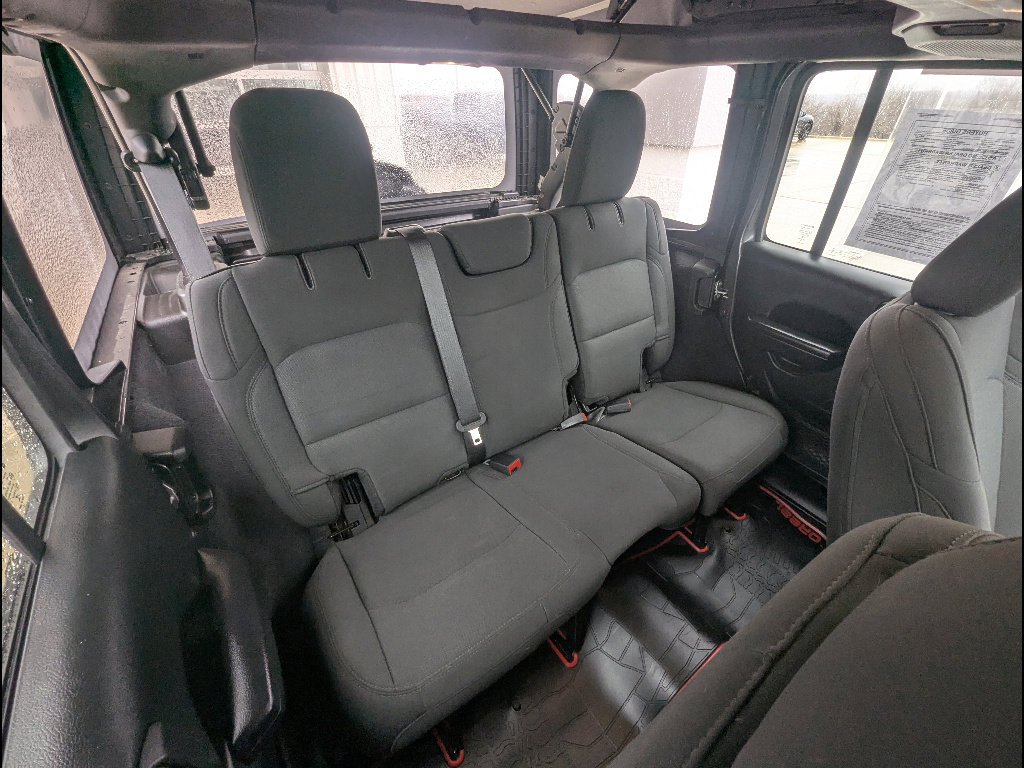 Used 2019 Jeep Wrangler Unlimited Sport image 21