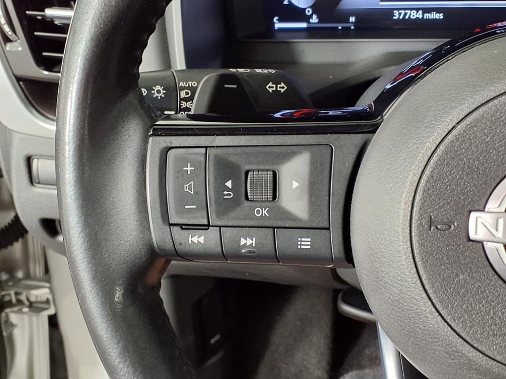 Used 2023 Nissan Rogue Platinum w/ Platinum Premium Package image 30