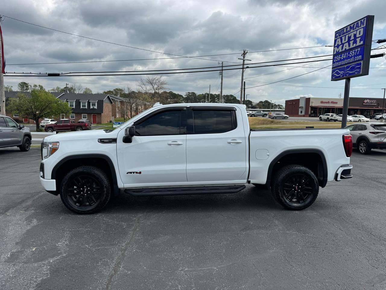 Used 2021 GMC Sierra 1500 AT4 w/ AT4 Value Package image 2