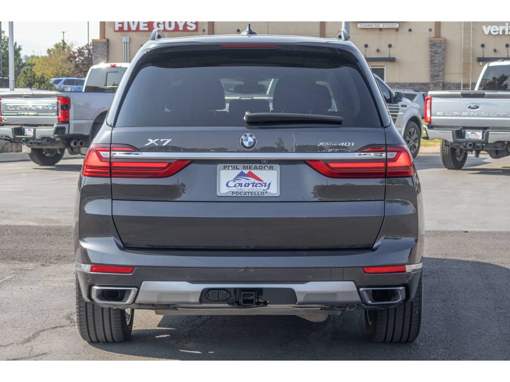 Used 2020 BMW X7 xDrive40i w/ Premium Package AWD/4WD image 4