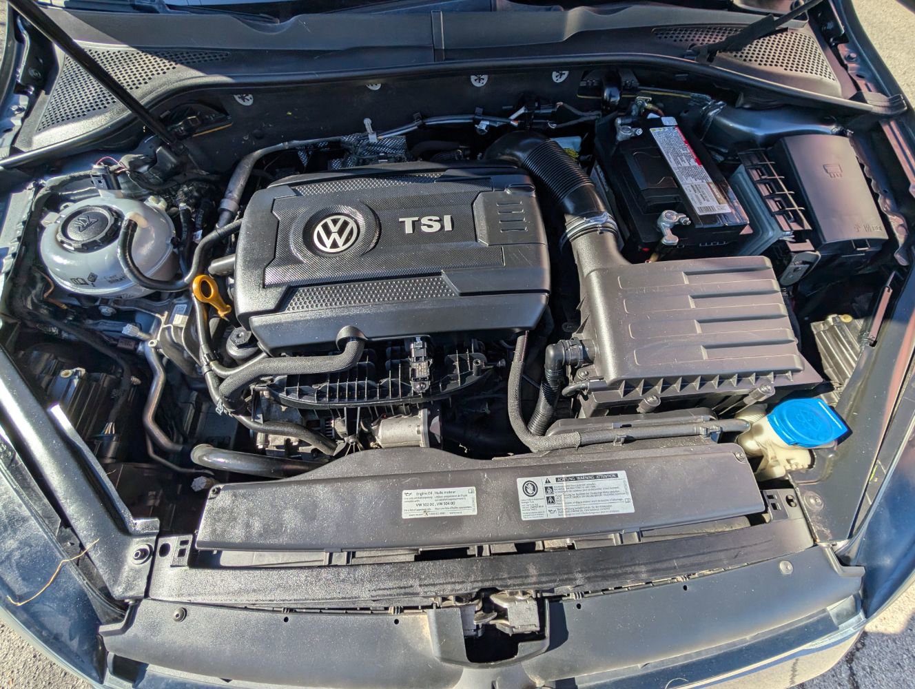 Used 2018 Volkswagen Golf SEL image 10