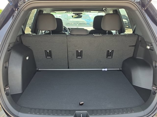 New 2026 Chevrolet Equinox LT w/ Safety and Technology Package FWD image 6