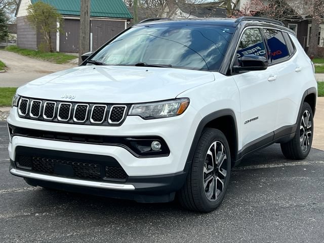 Used 2024 Jeep Compass Limited AWD/4WD image 42