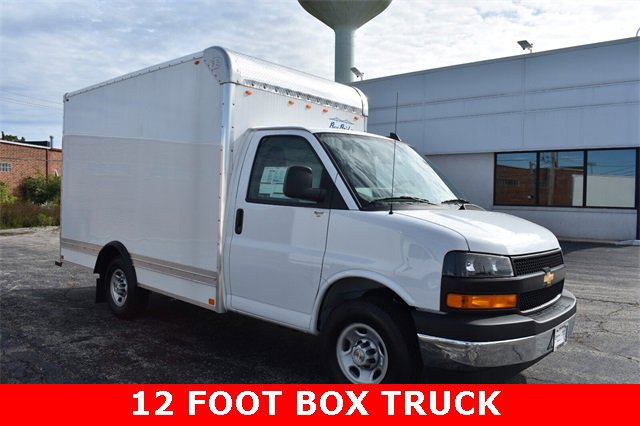 New 2025 Chevrolet Express 3500 w/ Power Convenience Package