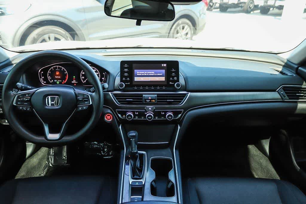 Used 2018 Honda Accord LX image 12