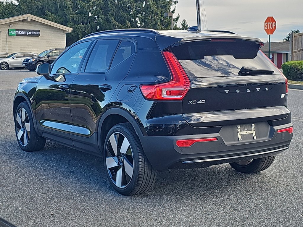 Used 2023 Volvo XC40 Recharge Ultimate w/ Protection Package Premier AWD/4WD image 15