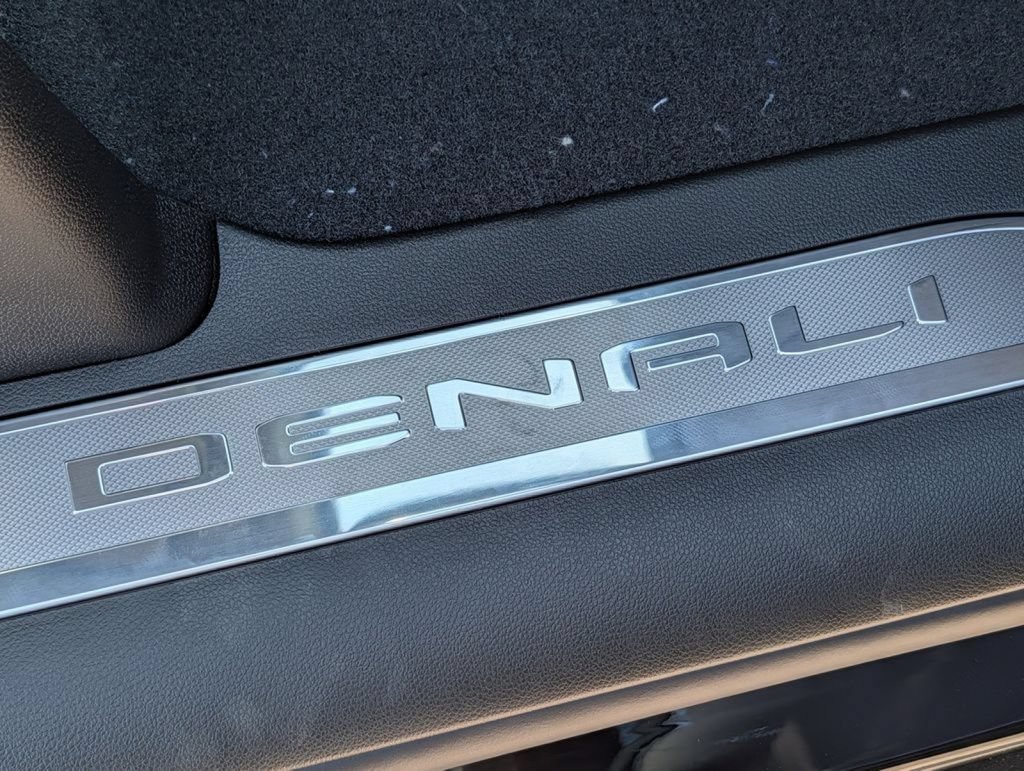 New 2026 GMC Sierra 1500 Denali w/ Denali Reserve Package AWD/4WD image 32