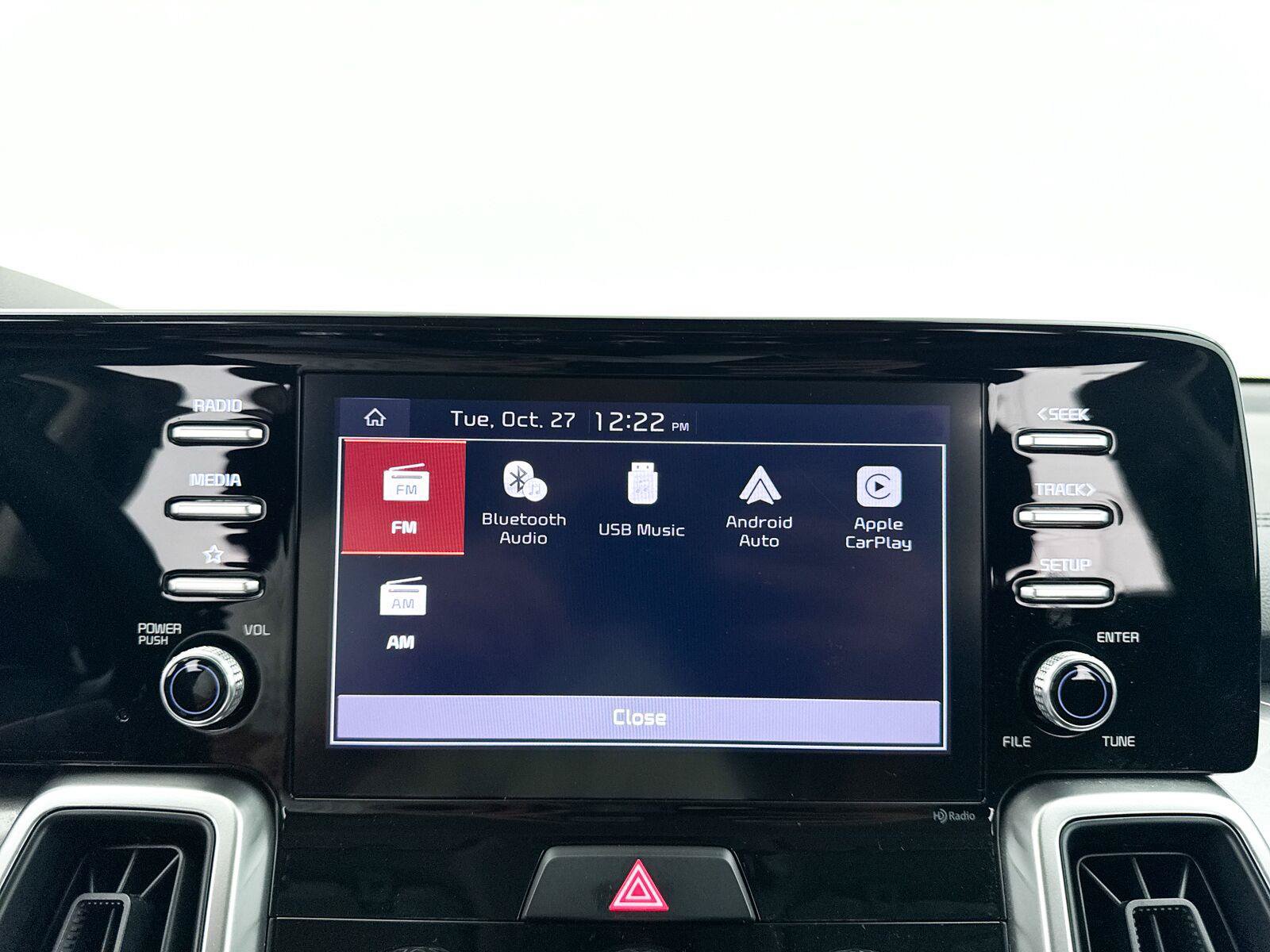 Used 2023 Kia Sorento LX FWD image 25