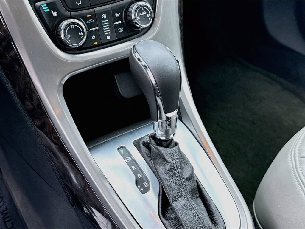 Used 2015 Buick Verano Convenience FWD image 16
