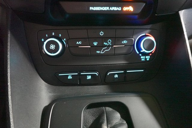 Used 2019 Ford Transit Connect XL image 24