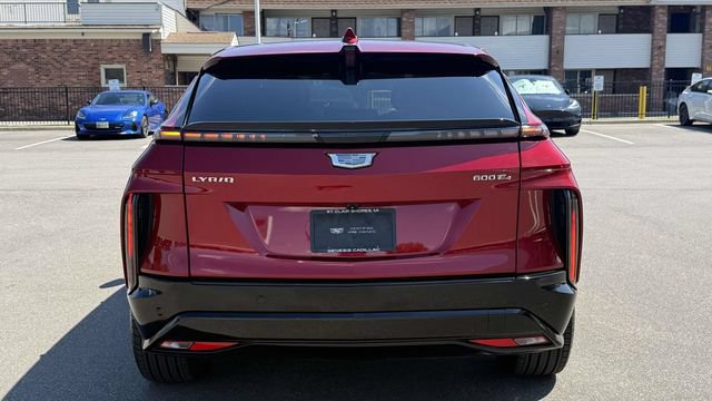 Certified 2024 Cadillac Lyriq Sport w/ LPO, Floor Liner Package AWD/4WD image 7