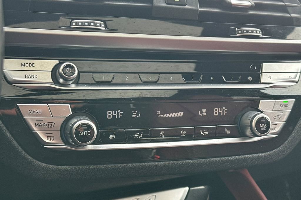 Used 2020 BMW X4 xDrive30i w/ Convenience Package image 22