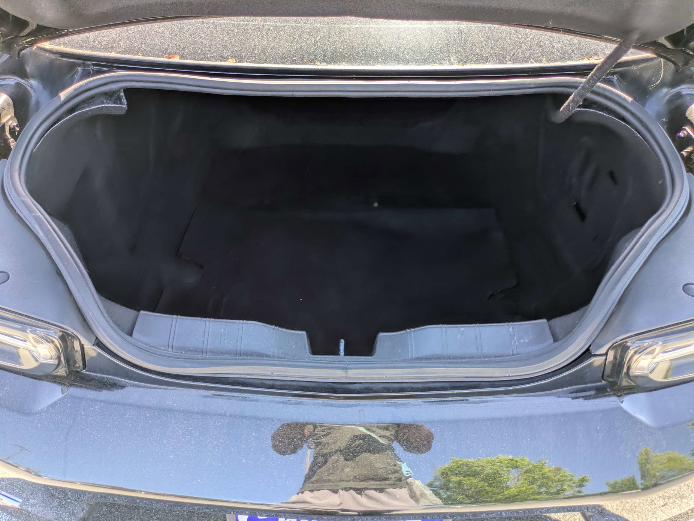 Used 2021 Chevrolet Camaro LT w/ RS Package RWD image 13