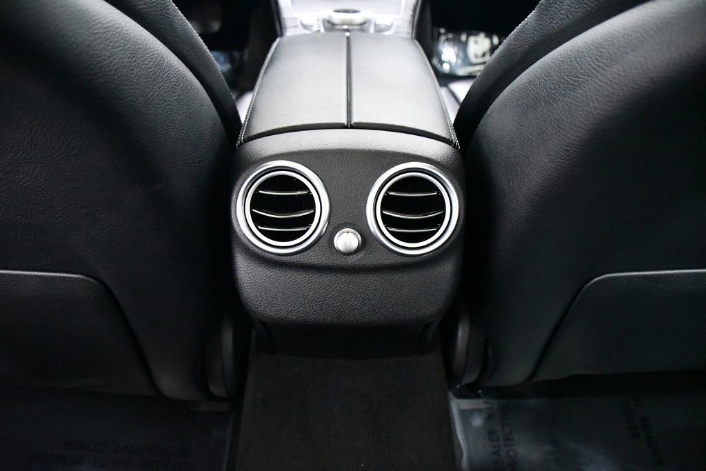 Certified 2017 Mercedes-Benz C 300 4MATIC Sedan image 20