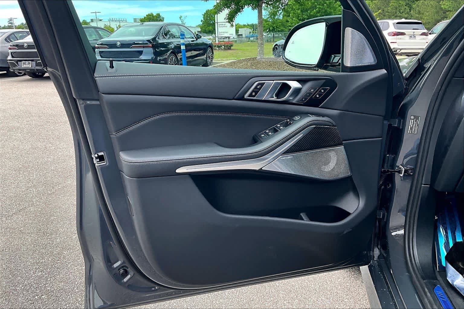 New 2026 BMW X5 M60i AWD/4WD image 10