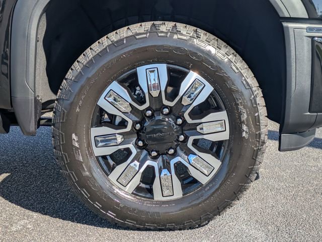 New 2026 GMC Sierra 2500 Denali w/ Denali Reserve Package image 11