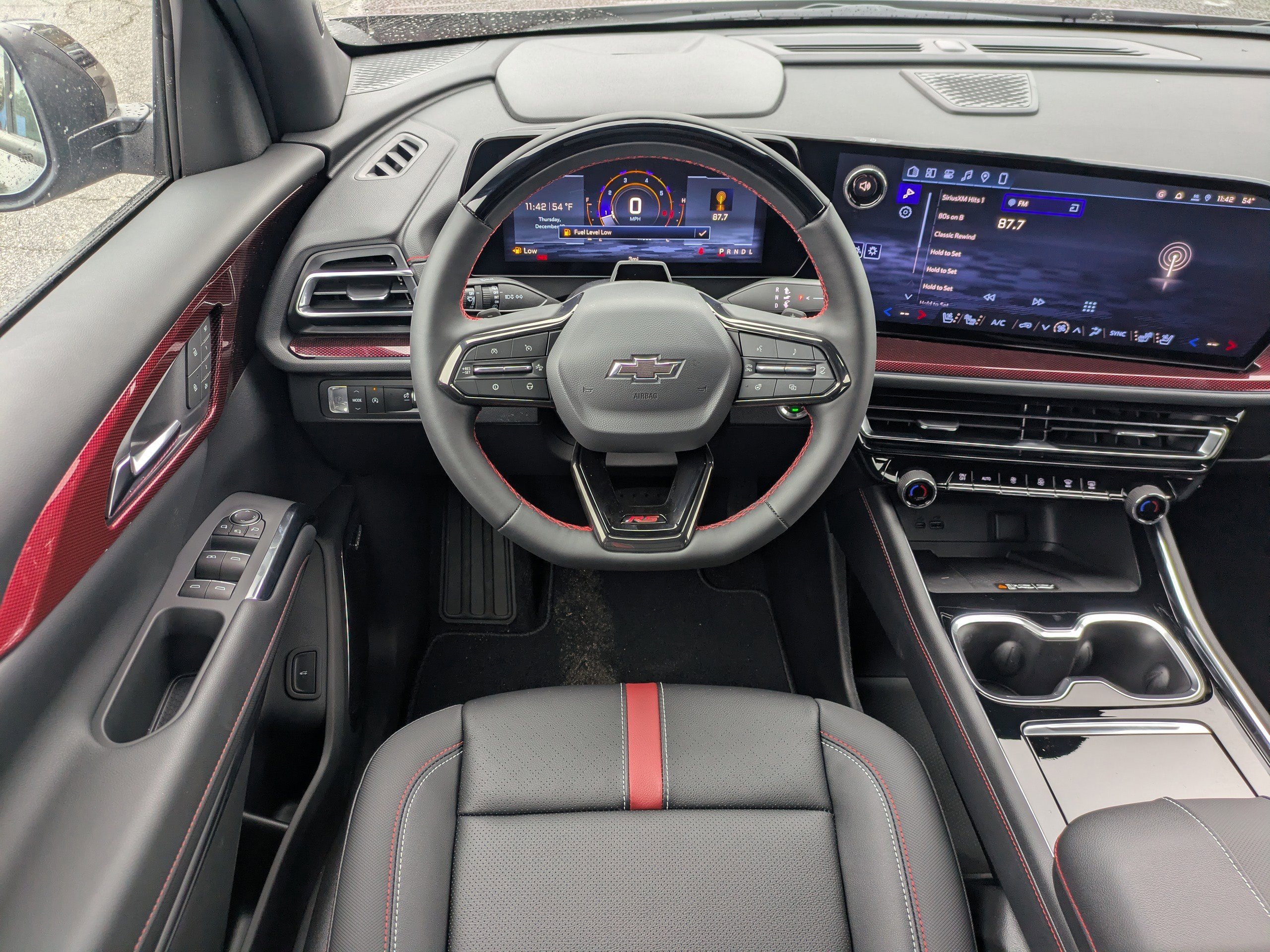 New 2026 Chevrolet Traverse RS image 18