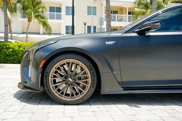 Used 2025 Cadillac CT5 V Blackwing w/ Carbon Fiber 2 Package RWD image 13