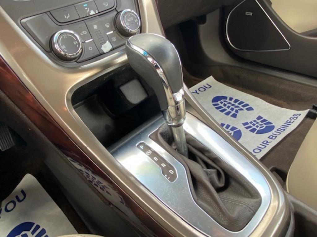 Used 2012 Buick Verano Convenience image 11