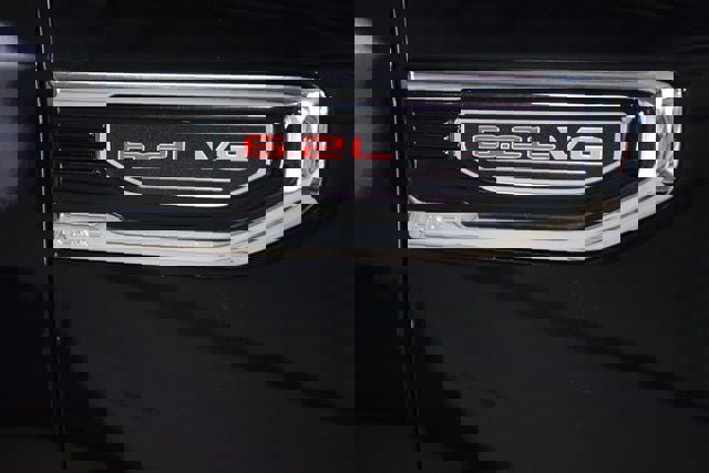 Used 2025 GMC Sierra 1500 Denali w/ Denali Reserve Package image 13