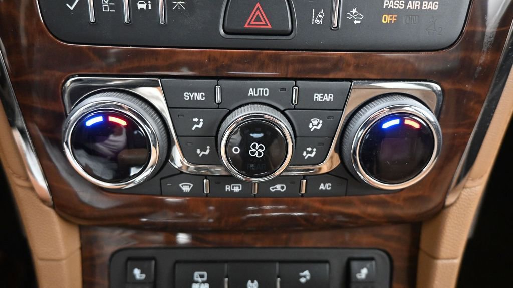Used 2017 Buick Enclave Leather FWD image 36