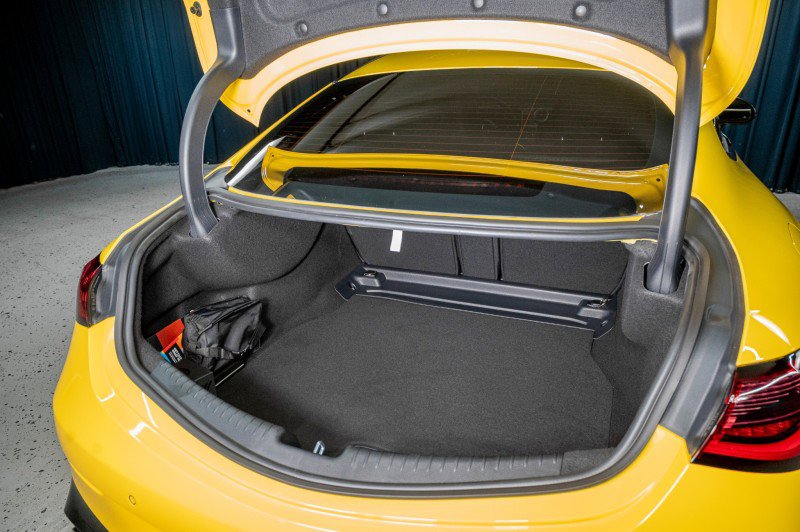 New 2026 Mercedes-Benz CLE 53 AMG 4MATIC Coupe image 6