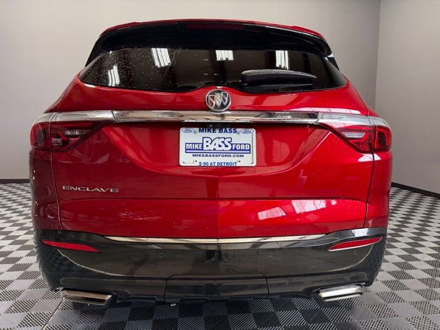 Used 2024 Buick Enclave Premium image 9