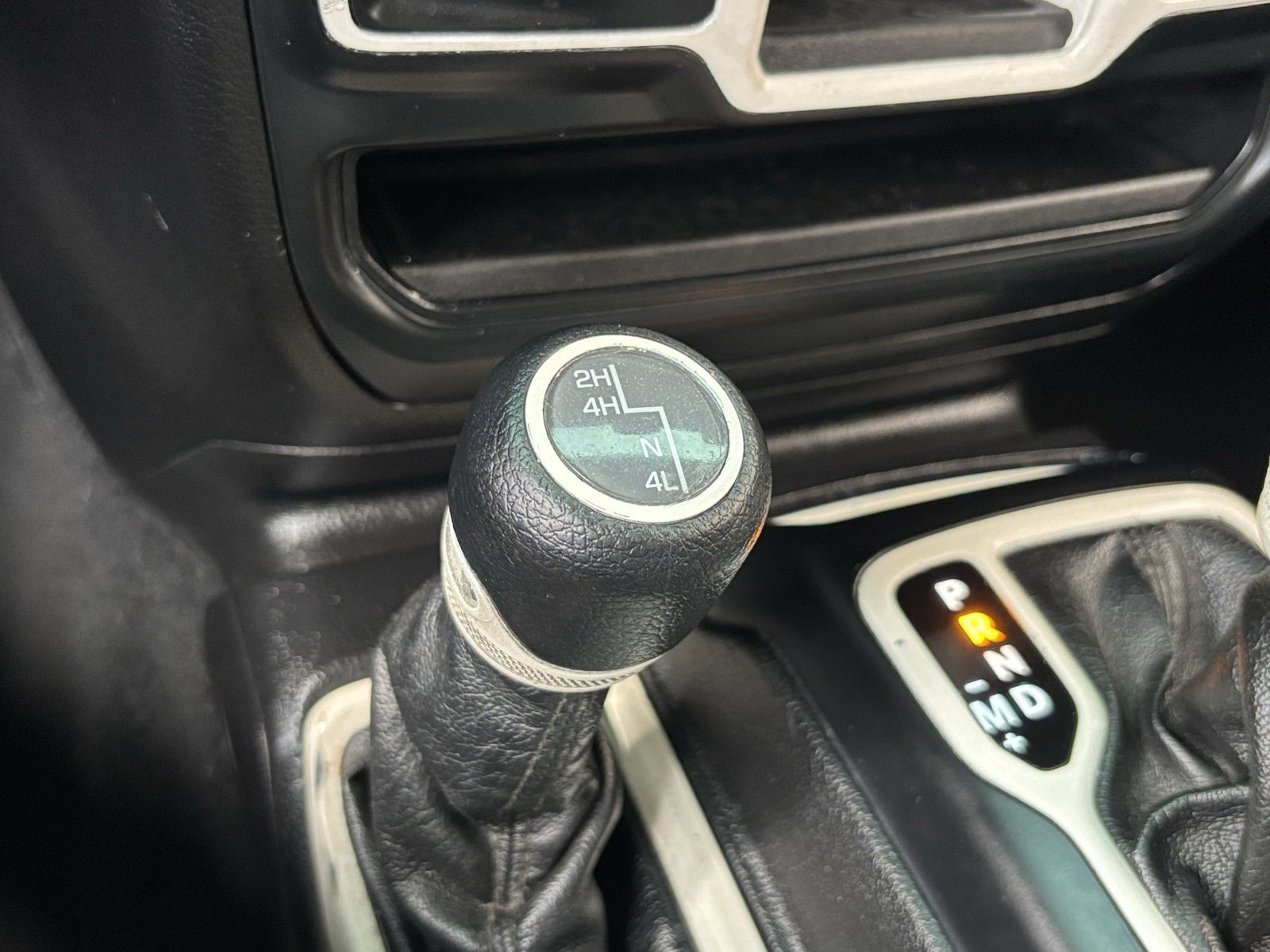 Used 2018 Jeep Wrangler Unlimited Sport image 4