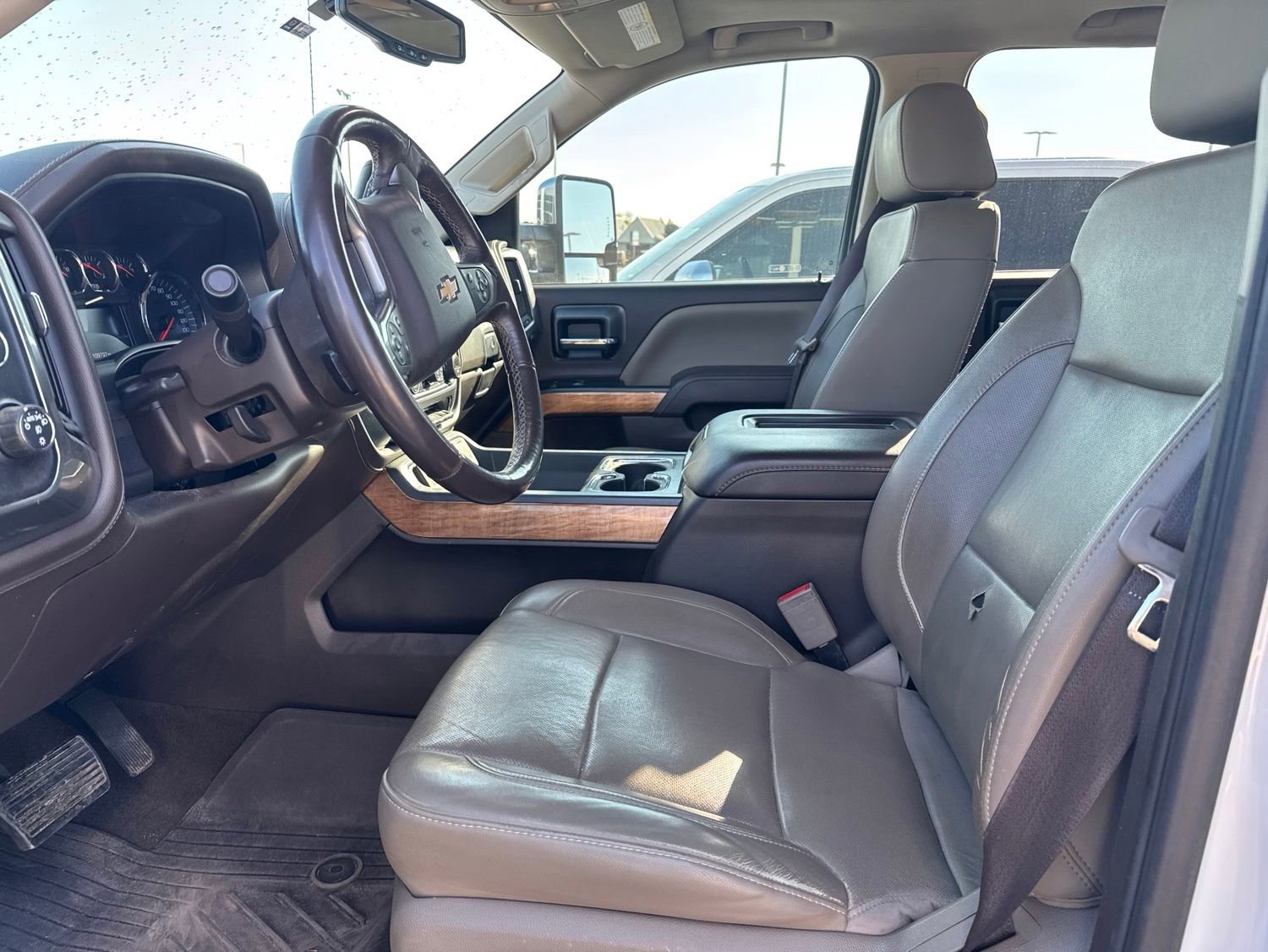 Used 2018 Chevrolet Silverado 2500 LTZ w/ Duramax Plus Package AWD/4WD image 8