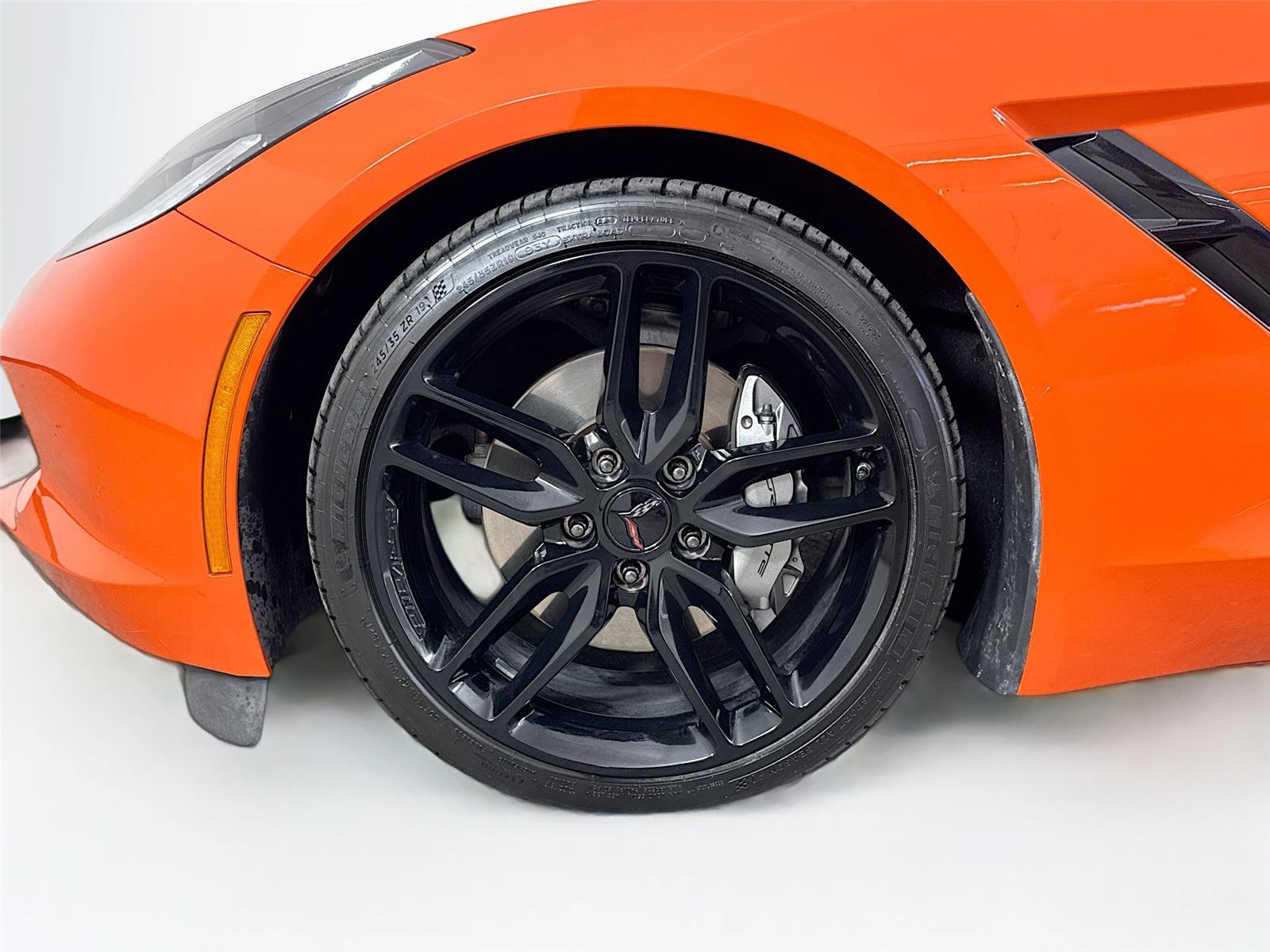 Used 2019 Chevrolet Corvette Stingray Coupe w/ 1LT image 34