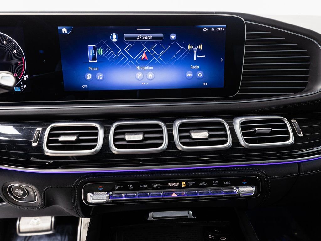 Used 2024 Mercedes-Benz Maybach GLS 600 4MATIC image 16