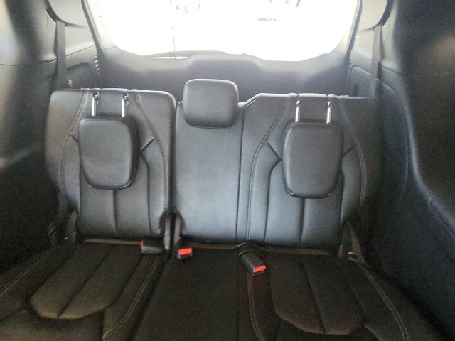 Used 2026 Chrysler Pacifica Select w/ S Appearance Package FWD image 32