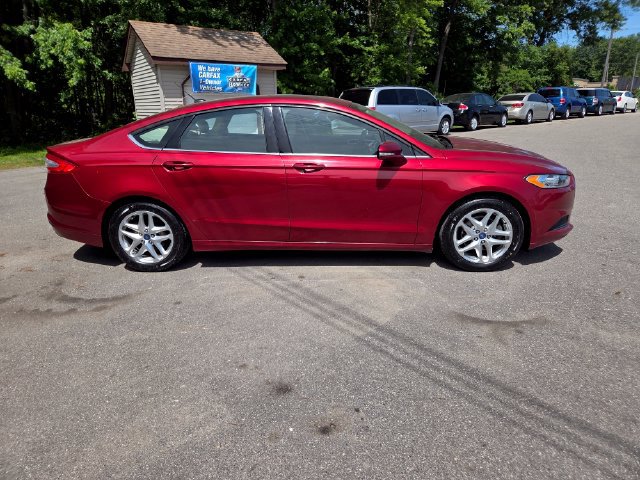 Used 2013 Ford Fusion SE FWD image 7