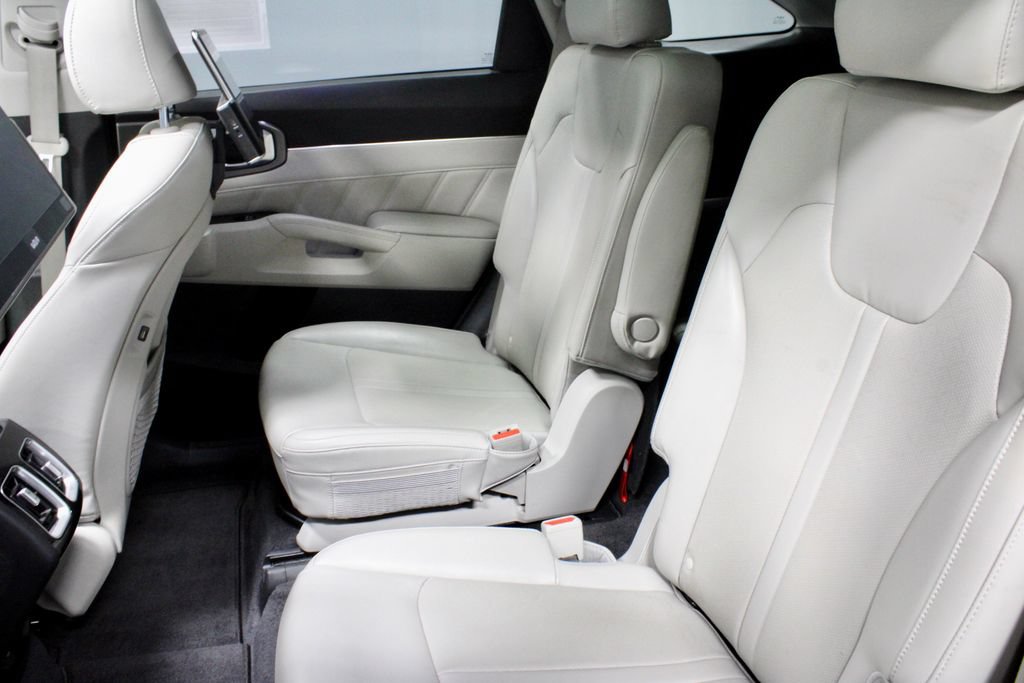 Used 2022 Kia Sorento SX AWD/4WD image 22