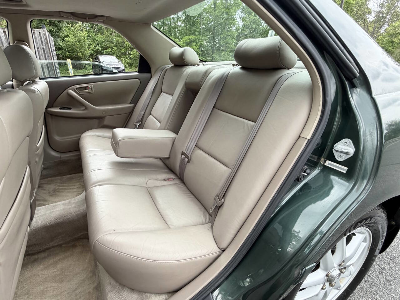 Used 2000 Toyota Camry XLE FWD image 32