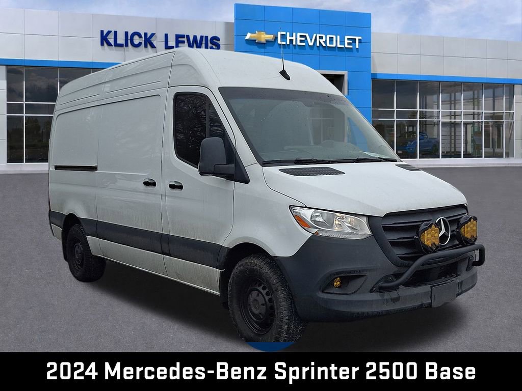 Used 2024 Mercedes-Benz Sprinter 2500 image 1