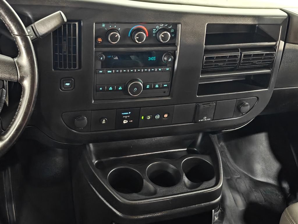 Used 2023 GMC Savana 2500 LS w/ Driver Convenience Package RWD image 6