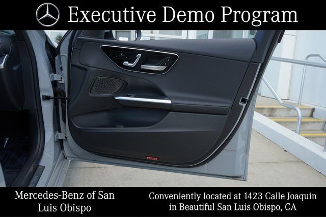 Used 2025 Mercedes-Benz C 300 Sedan image 15
