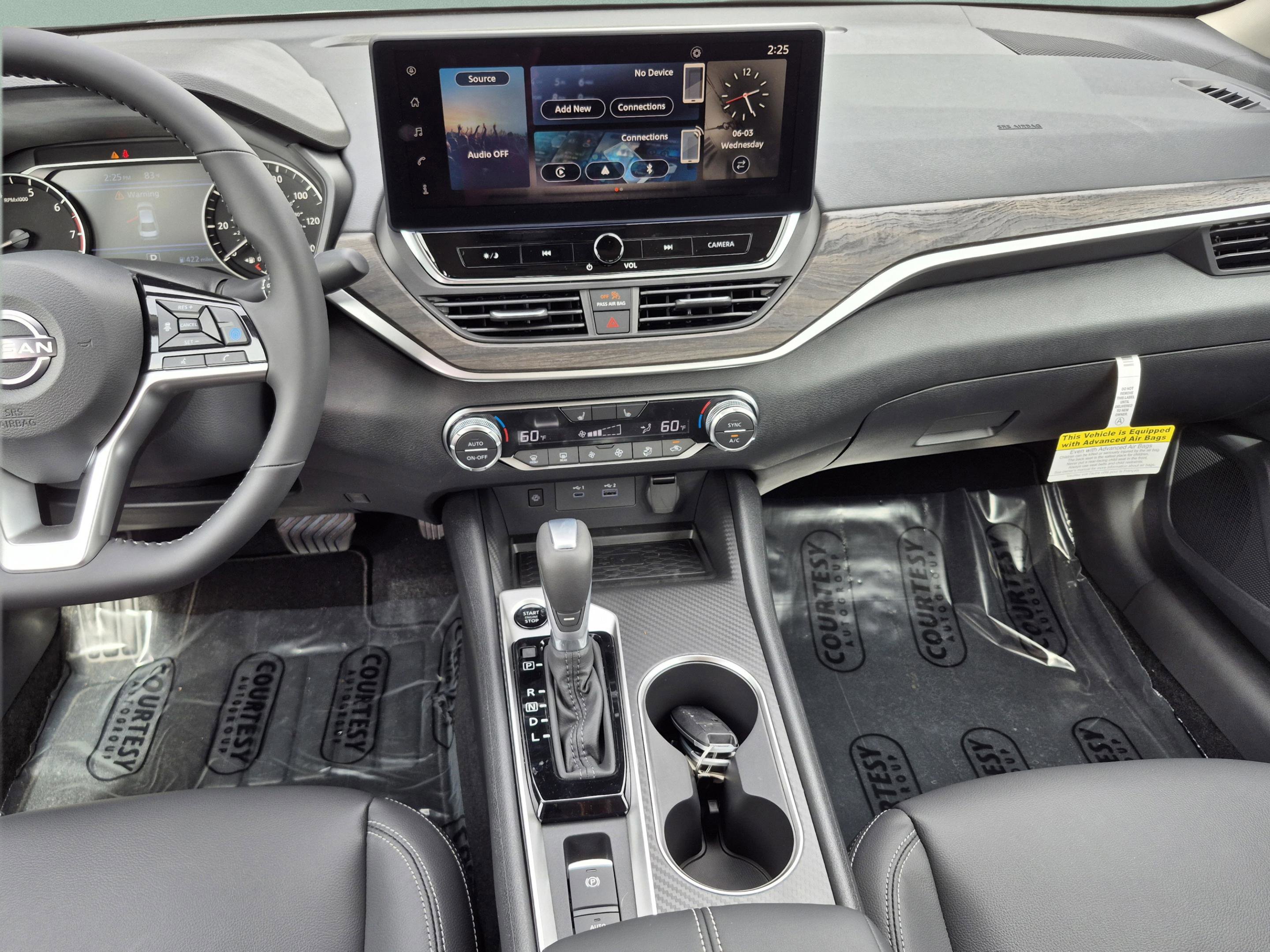 New 2026 Nissan Altima 2.5 SV w/ SV Premium Package FWD image 13