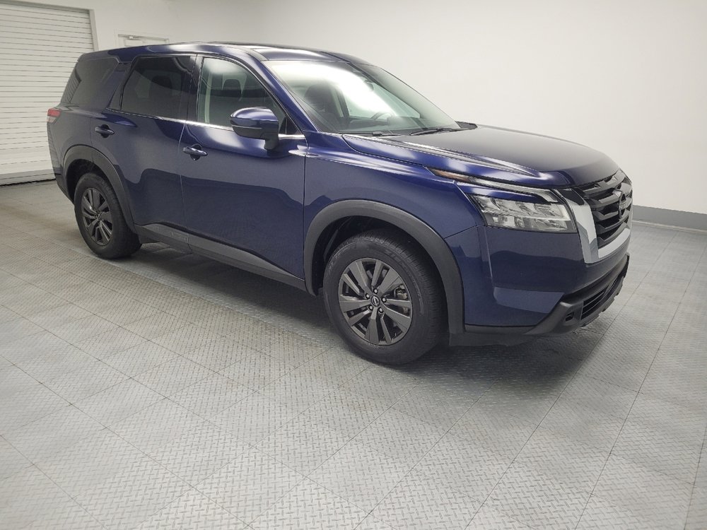 Used 2022 Nissan Pathfinder S image 11