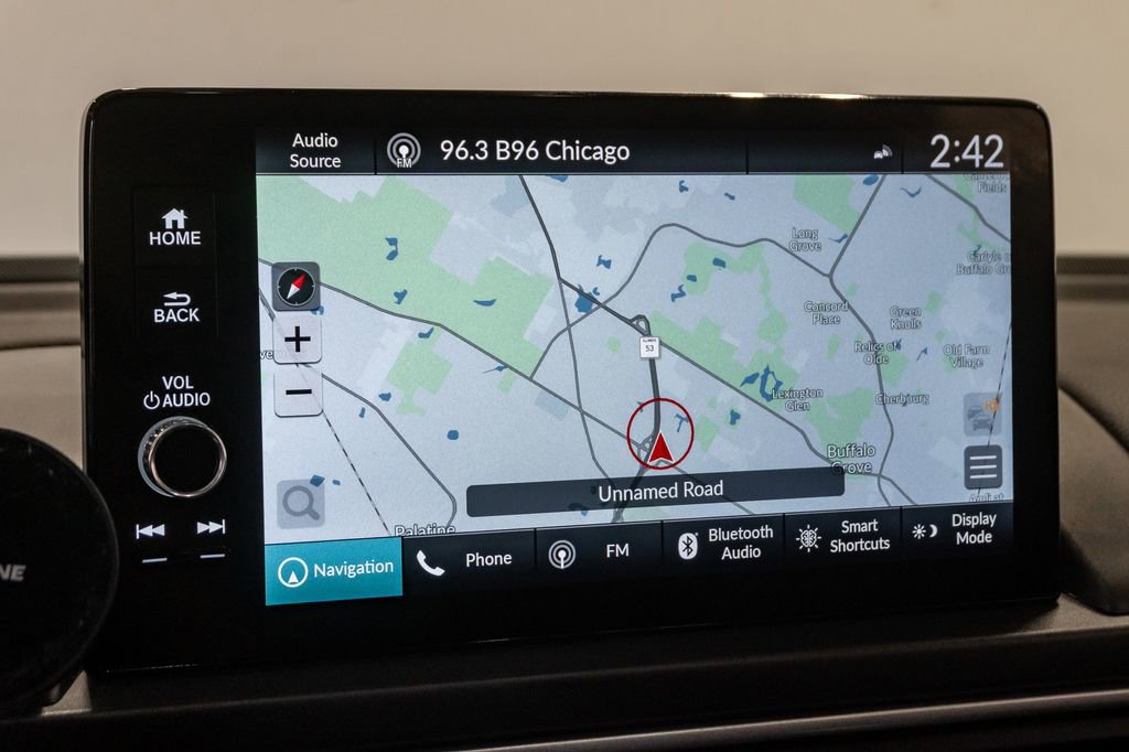 Used 2024 Honda Pilot Touring image 18